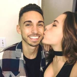 Meet your Posher, Brandon